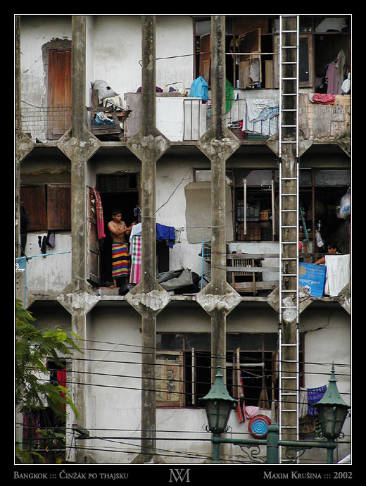 Bangkok ::: Činžák po thajsku
