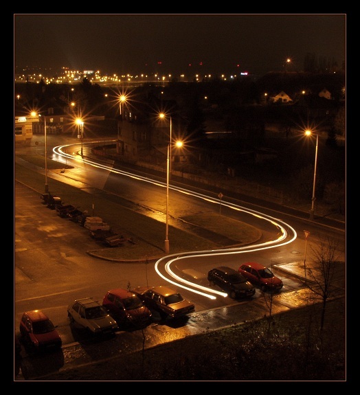 Právě se mi vrátila žena...