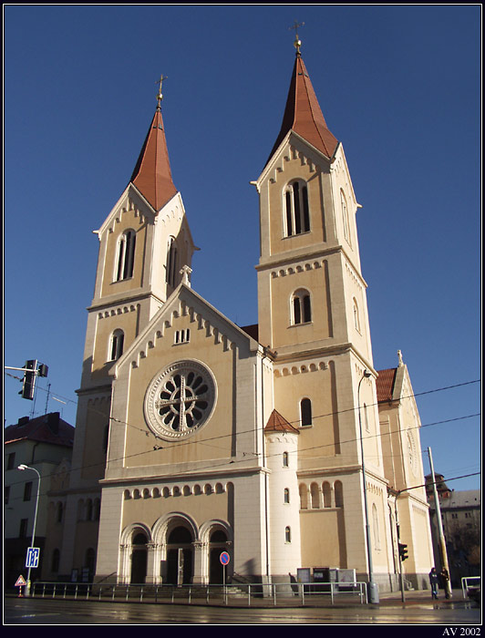 Kostel po dešti