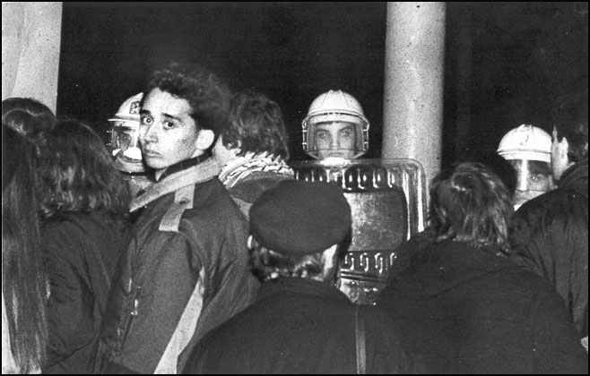 Sametová revoluce I