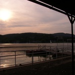 Soumrak nad přehradou