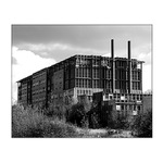 Továrna na absolutno