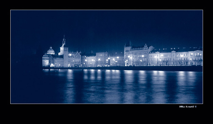 Bankment           /Praha