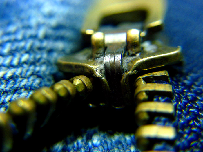 Zips