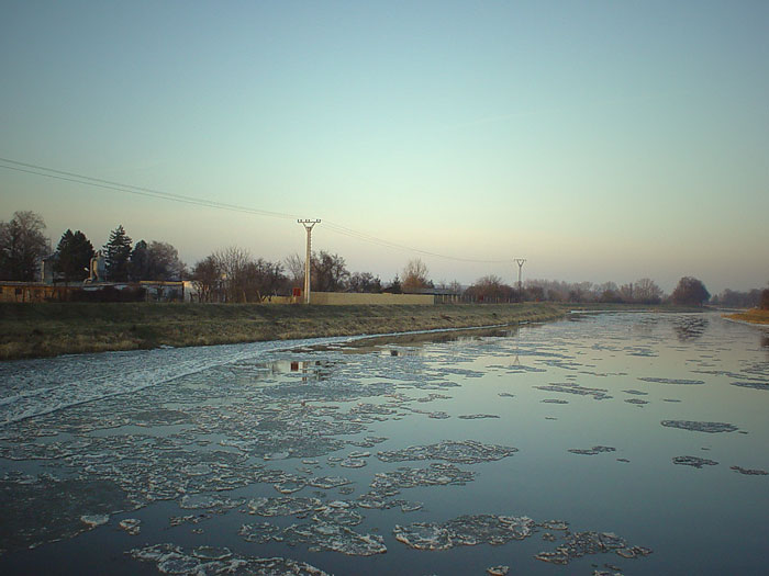 ledová řeka
