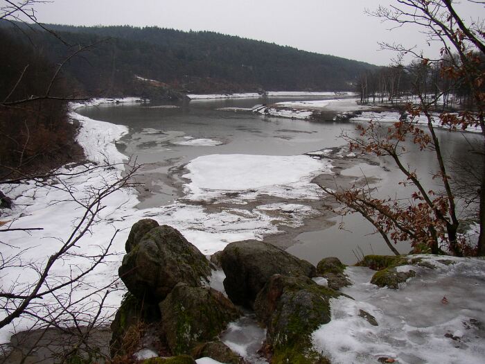 Rokle - zimní déšť