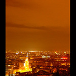 ...žiara veľkomesta...