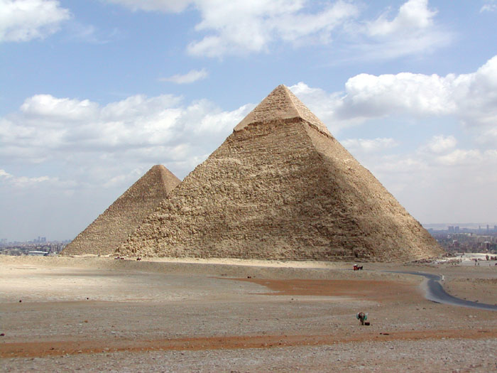Pyramidy