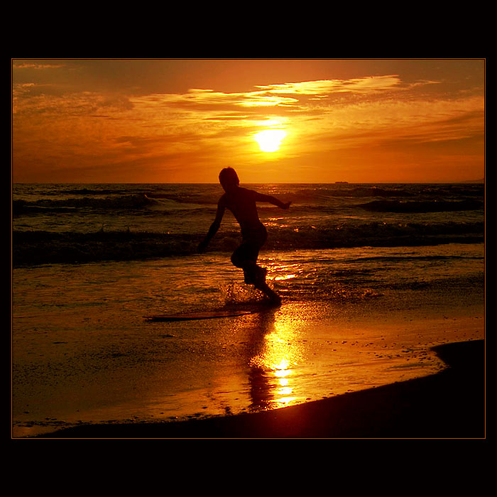 ..: The Pacific :..