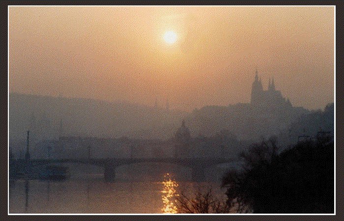 Praha mlhavá