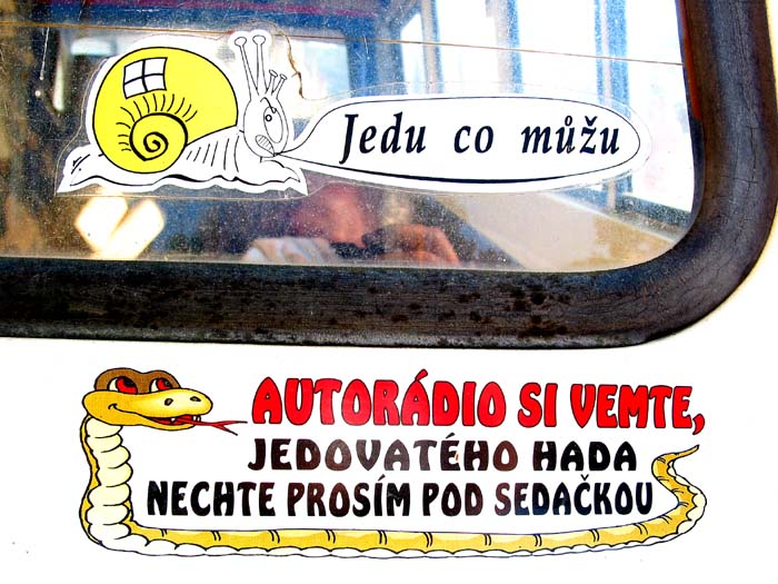 Informace pro řídiče a zloděje.