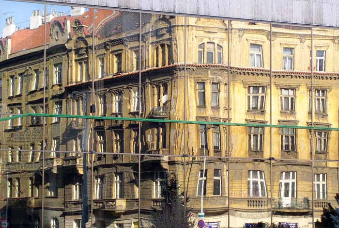 old house rippled...