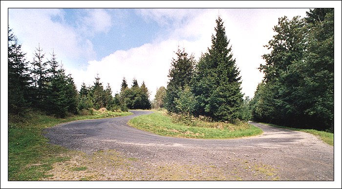 Pozor, zákruta