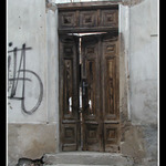 ...vstupte, prosim...