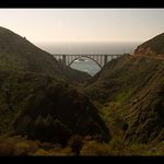 Bixby Bridge<br>(nejvetsi single concrete span bridge na svete)