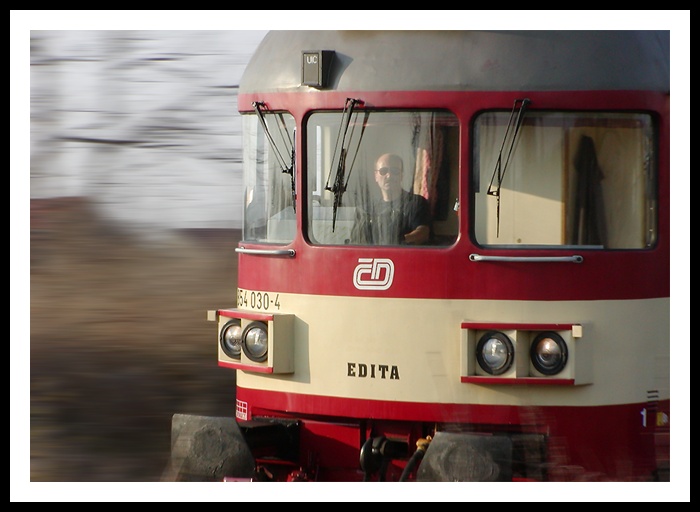 Tryskem vstříc novým zpožděním
