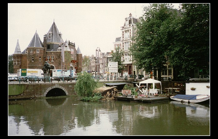 Amsterdam . . . pár bílejch vran II