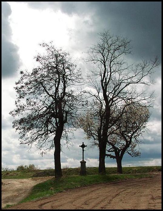 Obyčejný kříž.