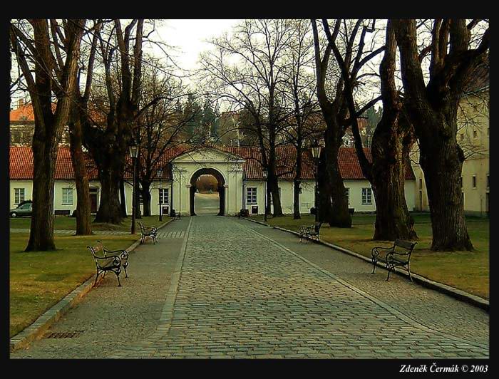 Břevnovský klášter navečer