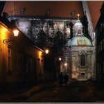 <b>Ona</b> vie II.<br>vasnive miesta