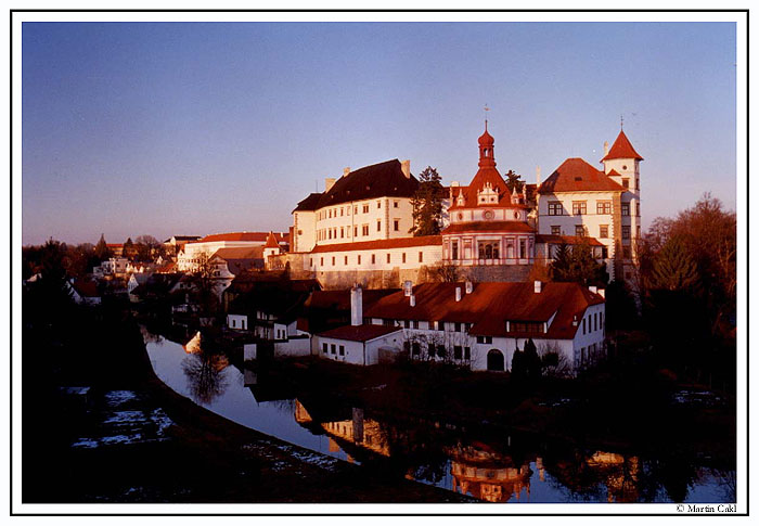 Zámek JH...jaro..podvečer..