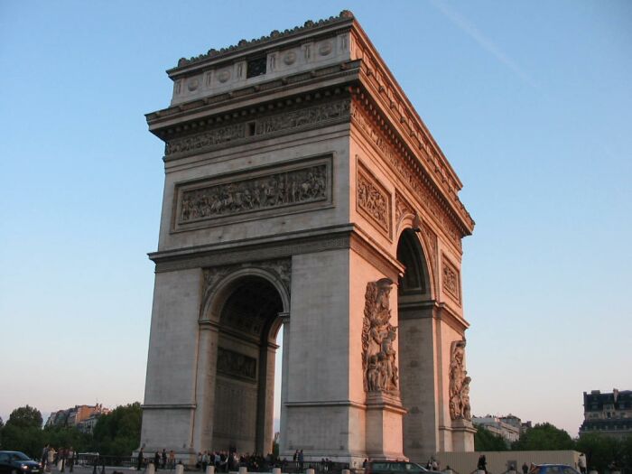 ARC DE TRIOMPHE