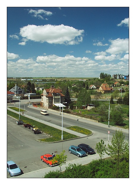 Dnes zůstala žena doma...