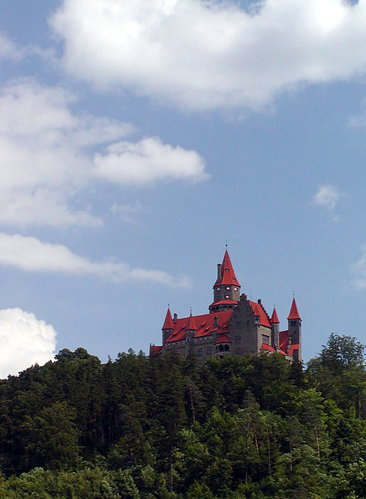 Bouzov II