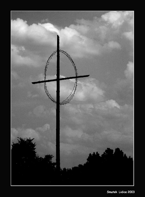 Smutek - Lidice 2003