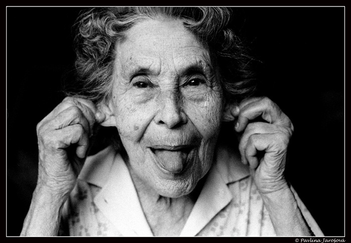 ..:BLÁZNIVÉ STÁŘÍ:..