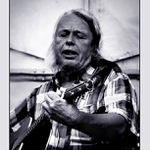 Senátor Mezi ploty....