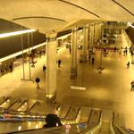 Stanice metra Canary Wharf, Londýn