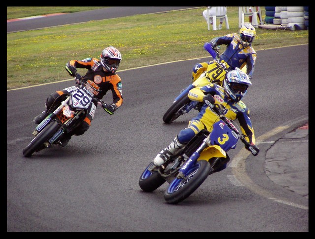 Souboj barev - MS SuperMoto 2003