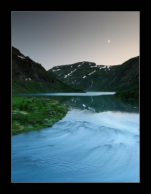 Národní park Jotenheimen IV.<br>Bílá noc