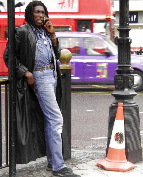 Domorodec na Piccadilly