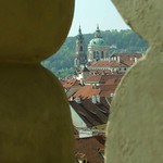 po strechach, az do nebe...