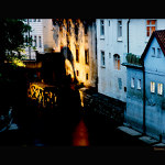 <b>::Noc kreslí::</b><br>Pruhy ...