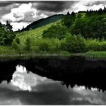 Jezero devíti roztočených zrcadel