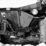 Černobílý starý traktůrek