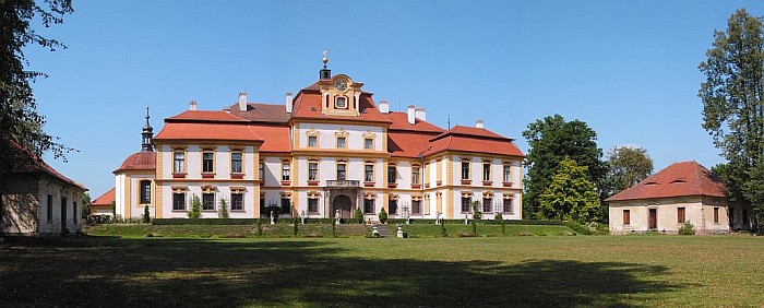 Jemniště