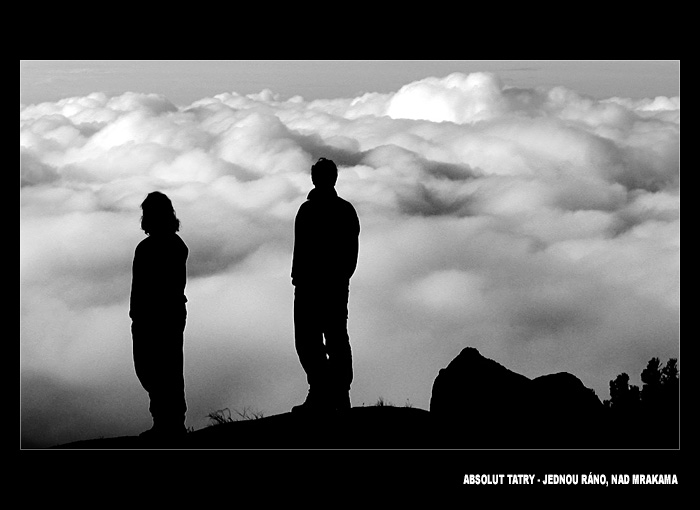 Jednou ráno, nad mrakama