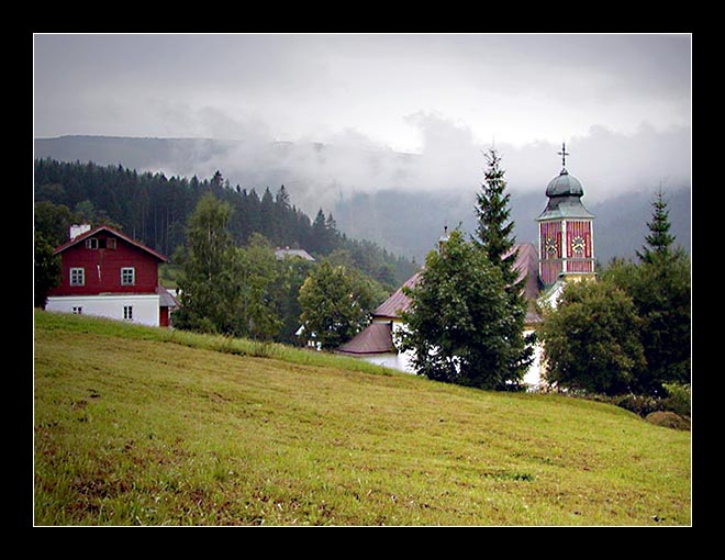 Kostelík v horách