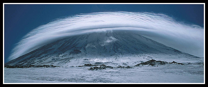 Sopka Ključevskaja na jaře
