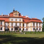 Jemniště