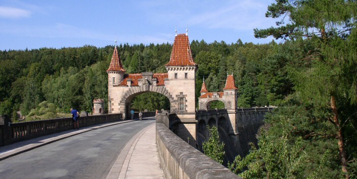 Tešnovská přehrada