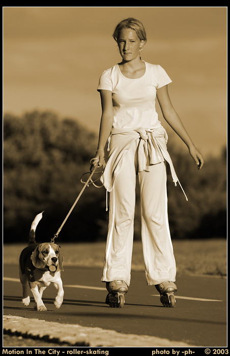 Motion In The City - roller-skating