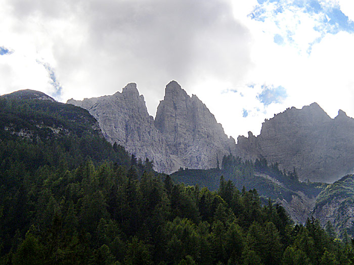 Dolomity