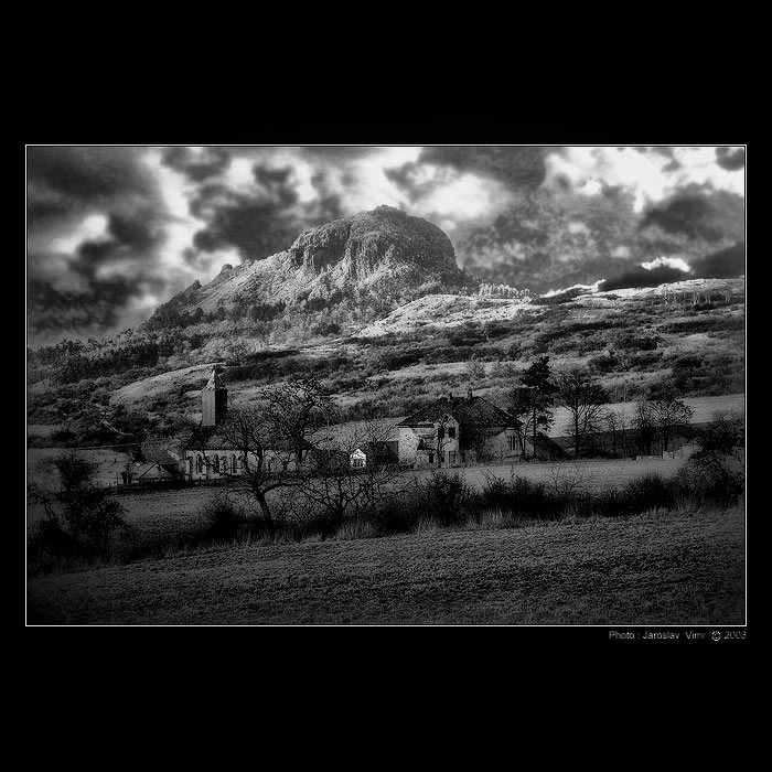 <b> - P S Y C H O  - </b>