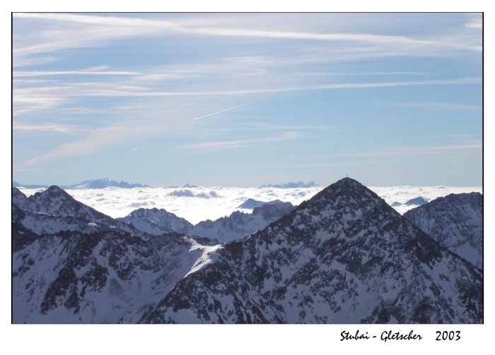 Pohlad do doliny z výšky 3300 m.n.m.