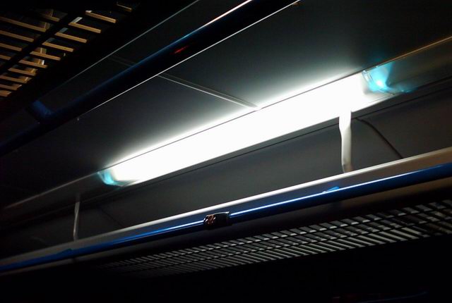 Zářivka v autobuse
